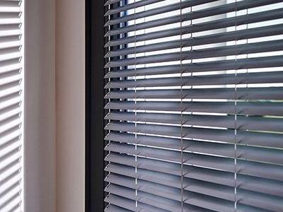 Żaluzje 01